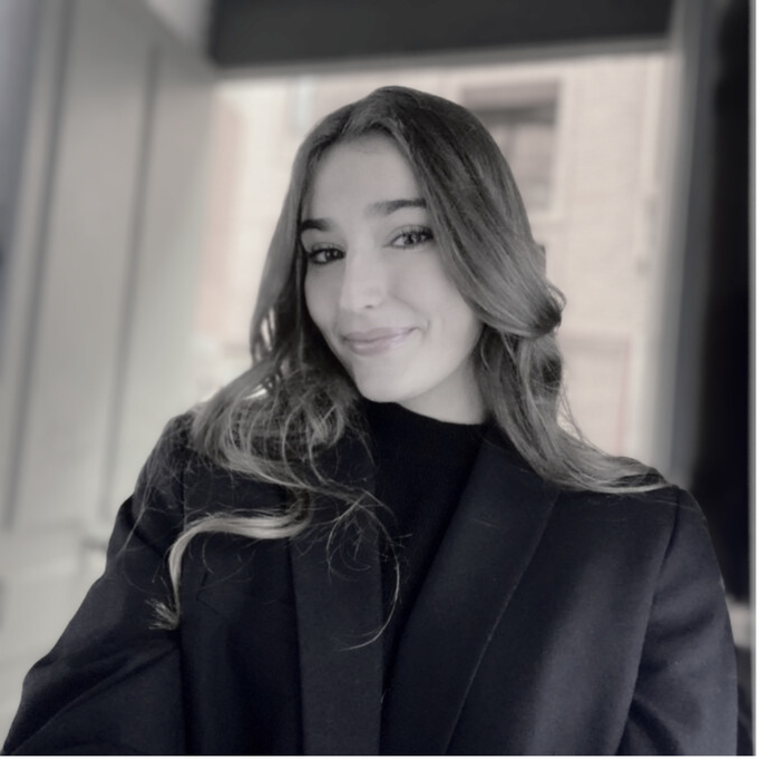 BIENVENUE À CHLOÉ, NOTRE NOUVELLE ALTERNANTE