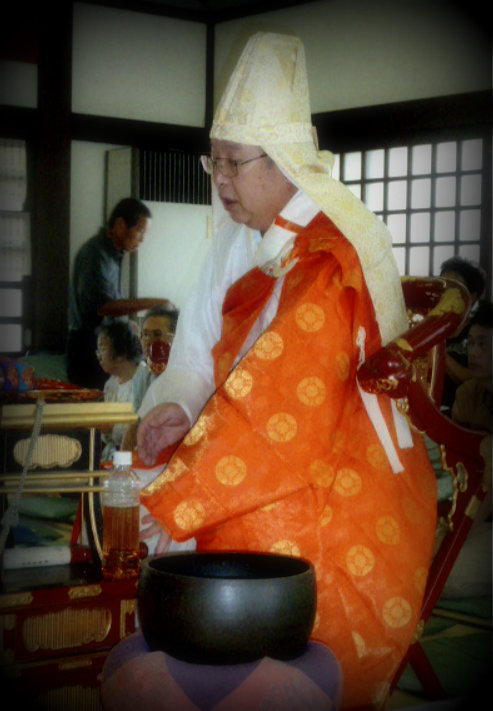 お彼岸で施餓鬼法要を務める師匠