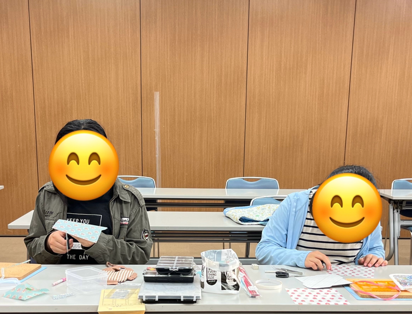 Sちゃん・Nちゃん作業中