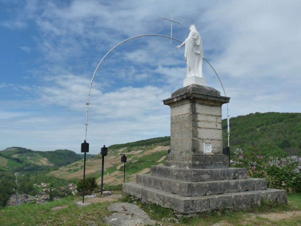 Statue sur le Mont  Carmier