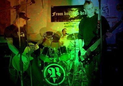 Bandfoto From Bottle To Brain