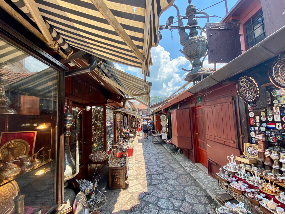 Die Gasse der Kupferschmiede in der Altstadt