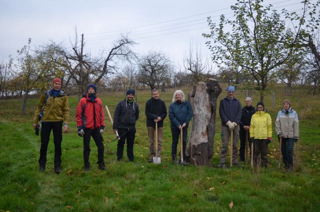 Unsere diesjährigen Teilnehmer der Biotoppflege auf unserer Streuobstwiese Kirschenberg.
