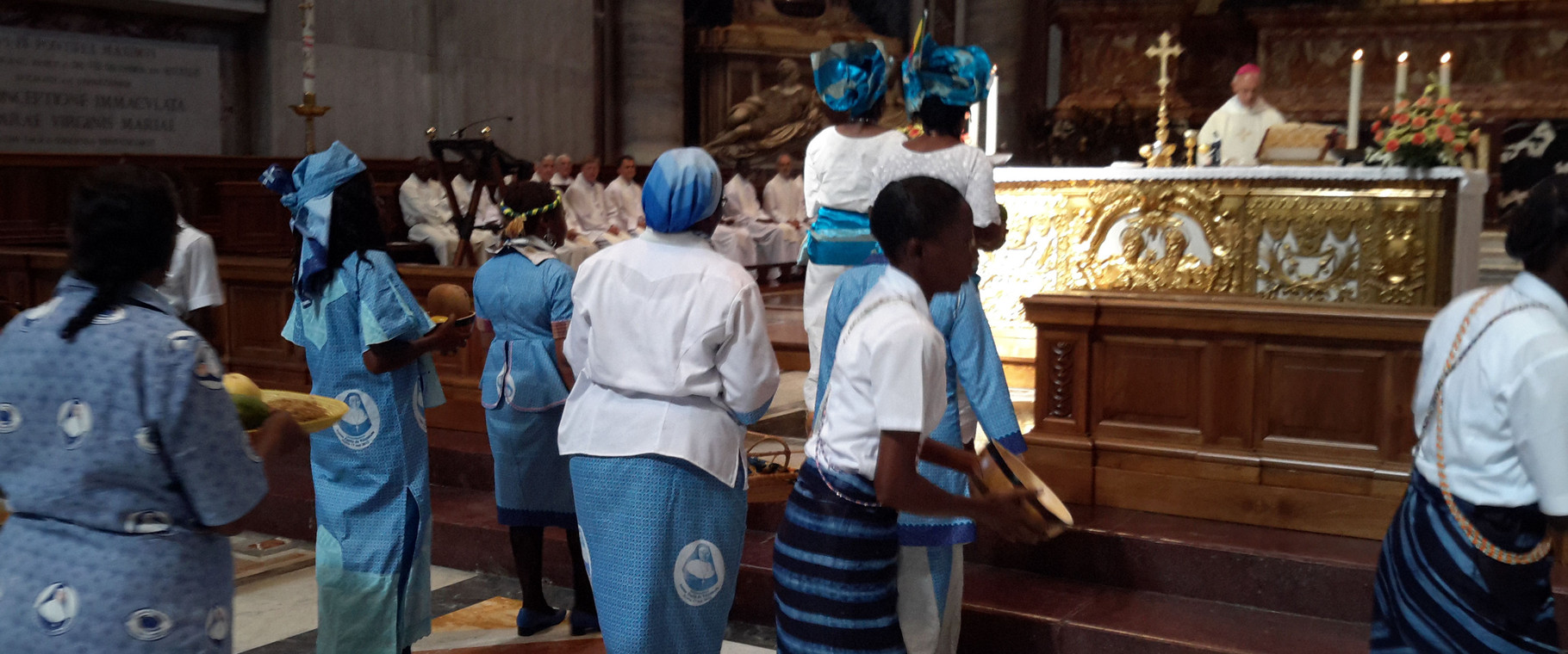 Vaticano: Ofertório da missa de ação de graças - Vídeo