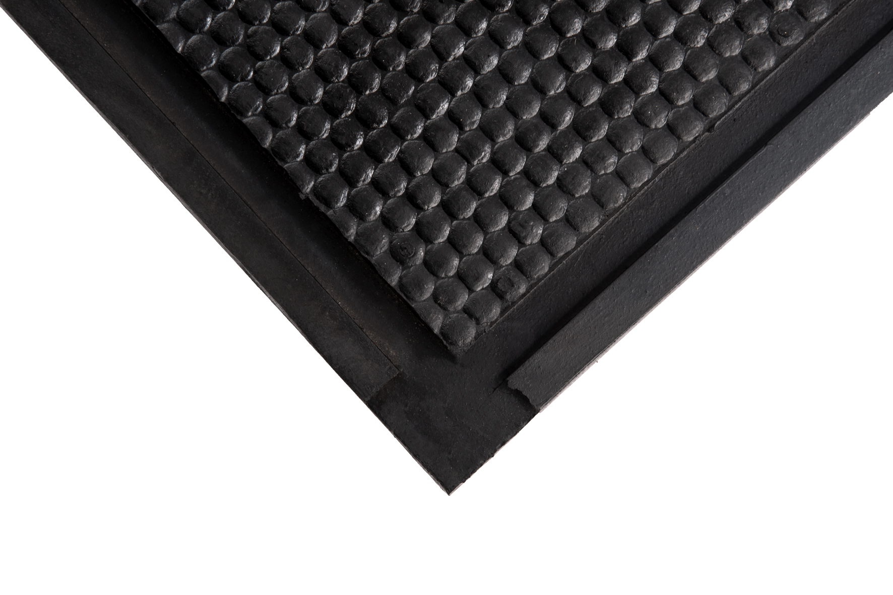 Waterproof rubber mats for open barns and loose stables SAGUSTU