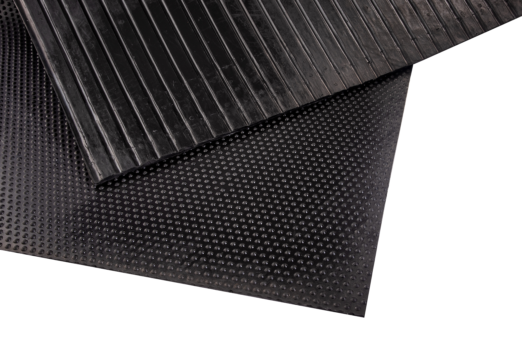 Hard wearing mats, kick protection for walls for trailers and lorries
