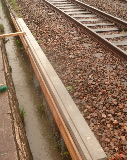 Longrines sur voies ferrées