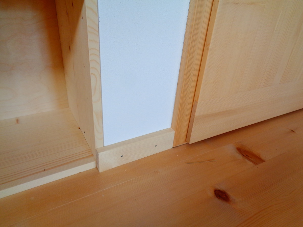 Anschlussdetail mit Fussleiste