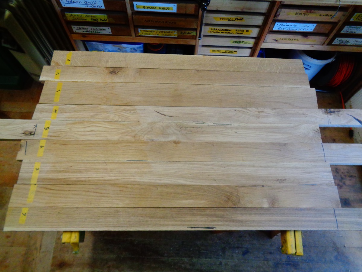 Holz Flick Werk Flühmann Massivholz Möbel Untergestell Verleimen Schlitz Zapfen Verbindungen von Zarge zu Bein Eiche aus dem Garten