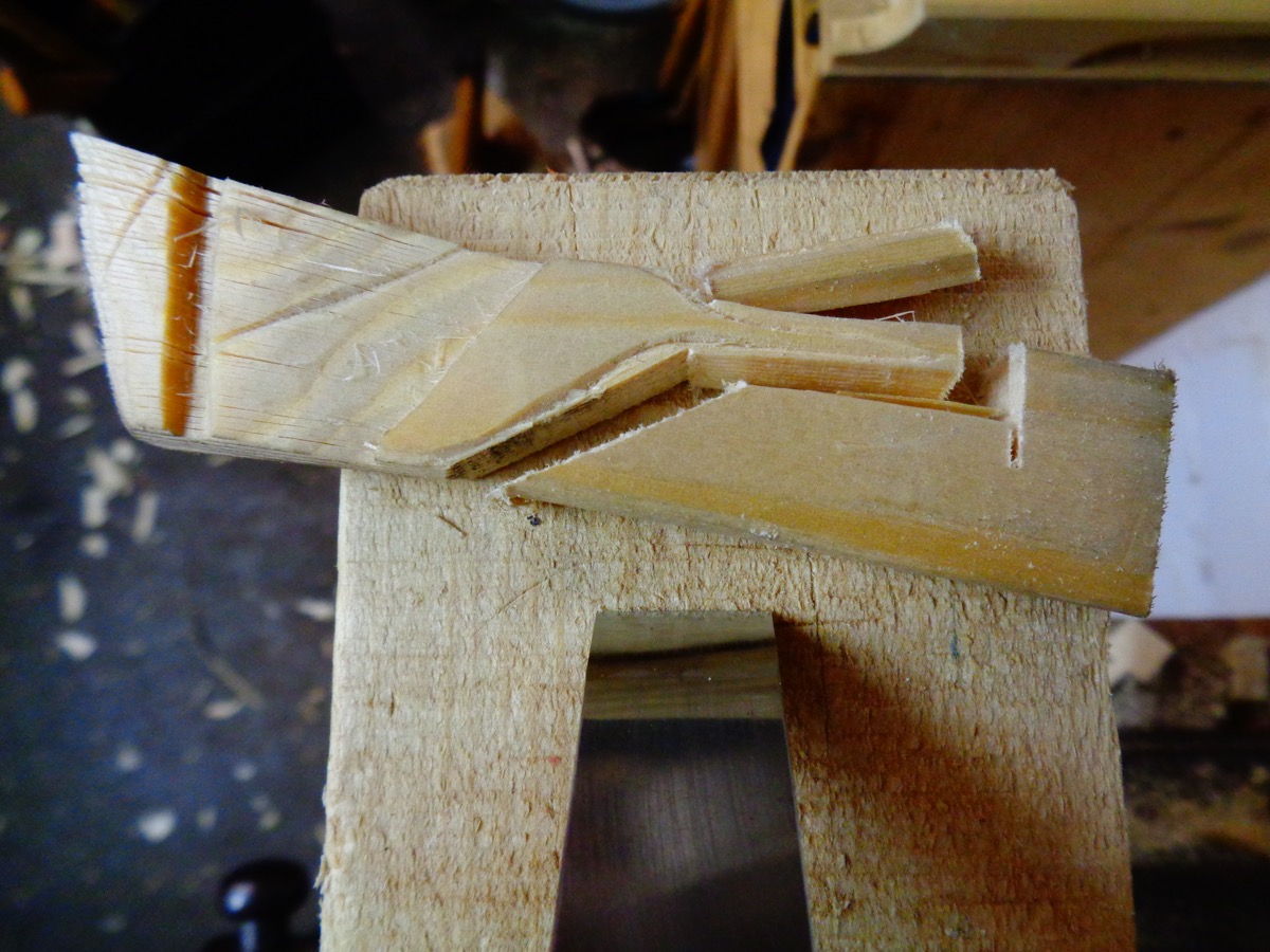 Fächervogel, Fanbird, schnitzen, Handwerkskunst, Kunst, Kurs, Spiez, Holzflickwerk, Weiterbildung, Handwerk