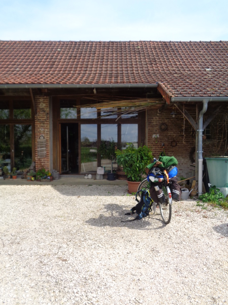 Velotour, Frankreich, Flühmann, 3 Gang Velo, Schweiz Outdoor, Tarp, Nanka, Merino, Schlafsack, Sonne, Wetter, Bretagne, Pont Croix, Pointe du Raz, Pointe du Vent, Loire, Auszeit, alleine unterwegs, Begegnungen, Französisch Reden, Presse Caffee Tabac