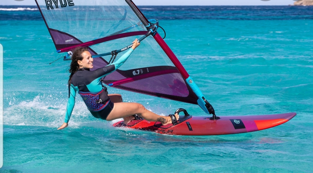 It is the best spot for Windsurfing!