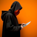 La motivation de protection et les campagnes contre les couteaux