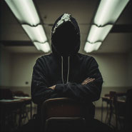 Se protéger sans frapper : stratégies mentales de self‑défense