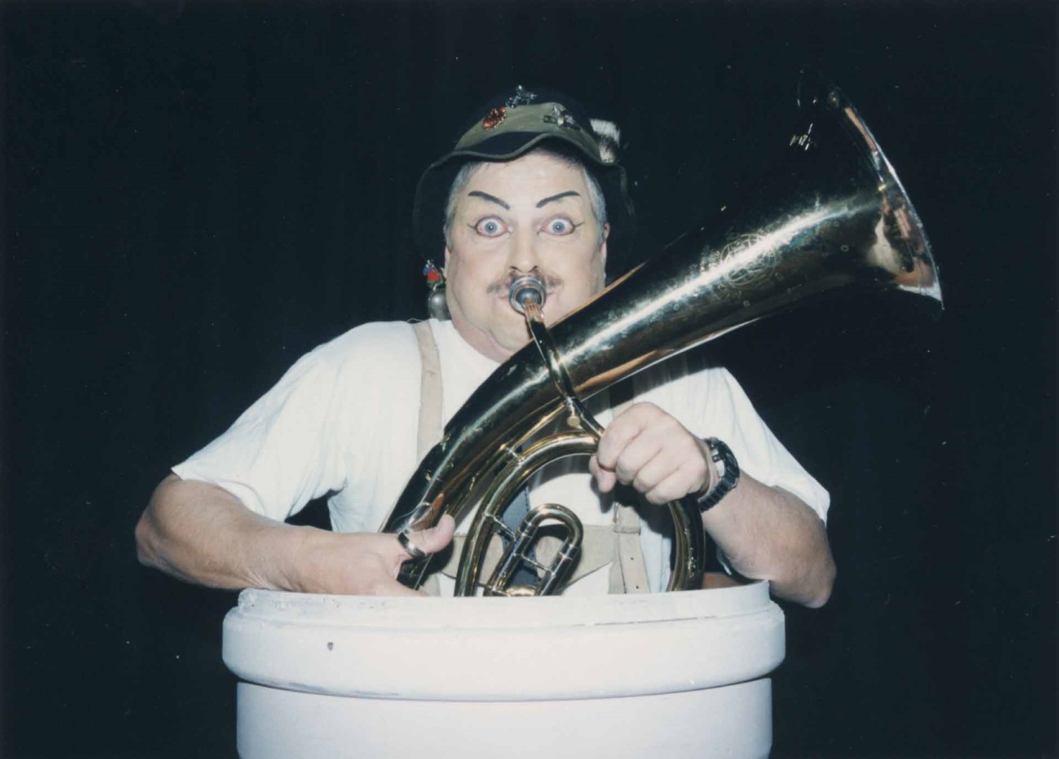 1997: "Musiker" in "Die Kokotten von Puff-Peng"