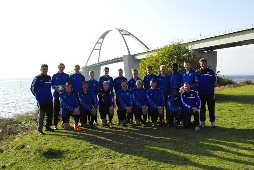 Auf Bild von links oben: Trainer Rainer Kempe, Thomas Götz-Smilgies, Joerle Schmahl, Jonas Jaudzim, Justin Scheel, Morten Blendermann, Maximilian Höper,Daniel Zachow und Trainer Reiner Sieg.  von link