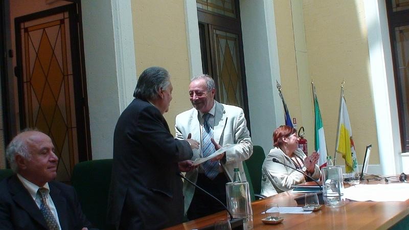 Momento dell'encomio del Consiglio dei Ministri all'Architetto Raffaele Scarfò