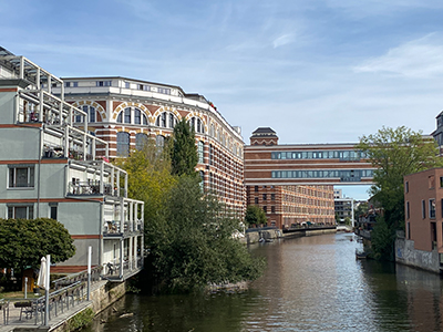 Architekturreise Leipzig - Stadtführung durch die Buntgarnwerke am Kanal