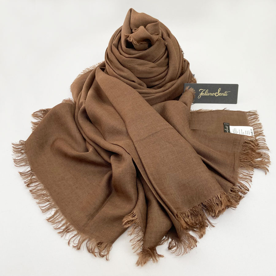 Azzurra（アズーラストール） - ファリエロサルティ（Faliero Sarti