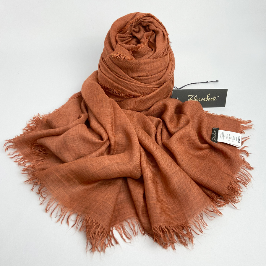 Azzurra（アズーラストール） - ファリエロサルティ（Faliero Sarti