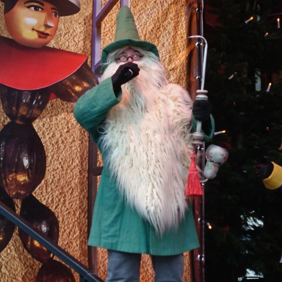 Warten auf den Weihnachtsmann: Ein glanzvoller Striezel-Abschluss