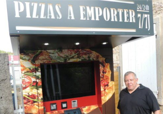 Un distributeur de pizzas jour et nuit installé rue Nationale