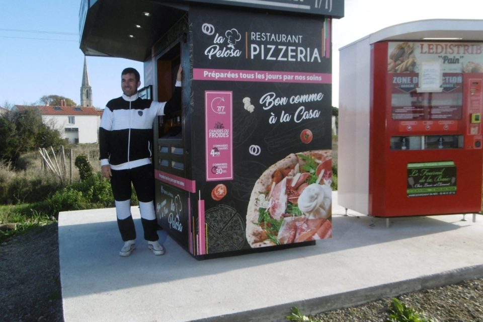 Villeneuve-en-Retz : un nouveau distributeur automatique de pizzas 