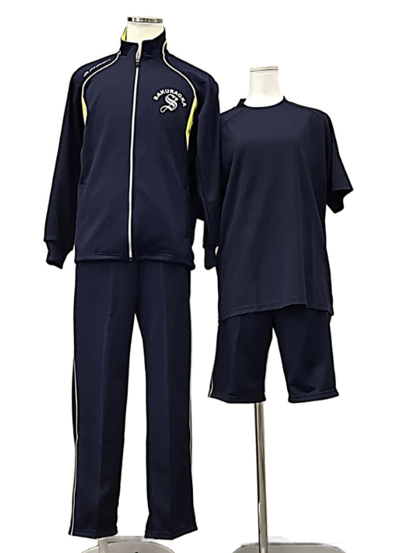 旭川市内で学生服をお探しのお客様 - カンコーショップ旭川店