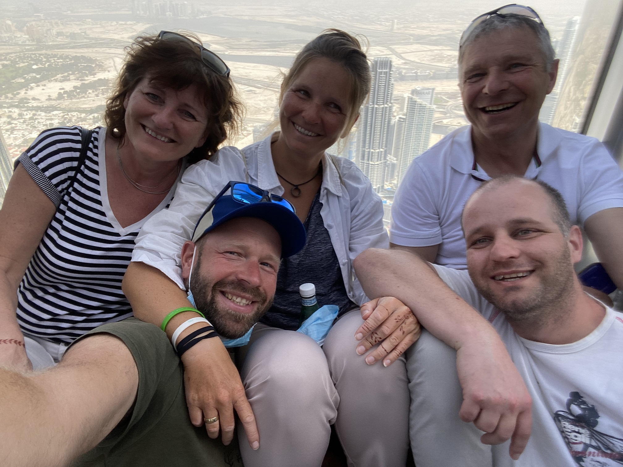 Auf dem Burj mit der lieben Family!