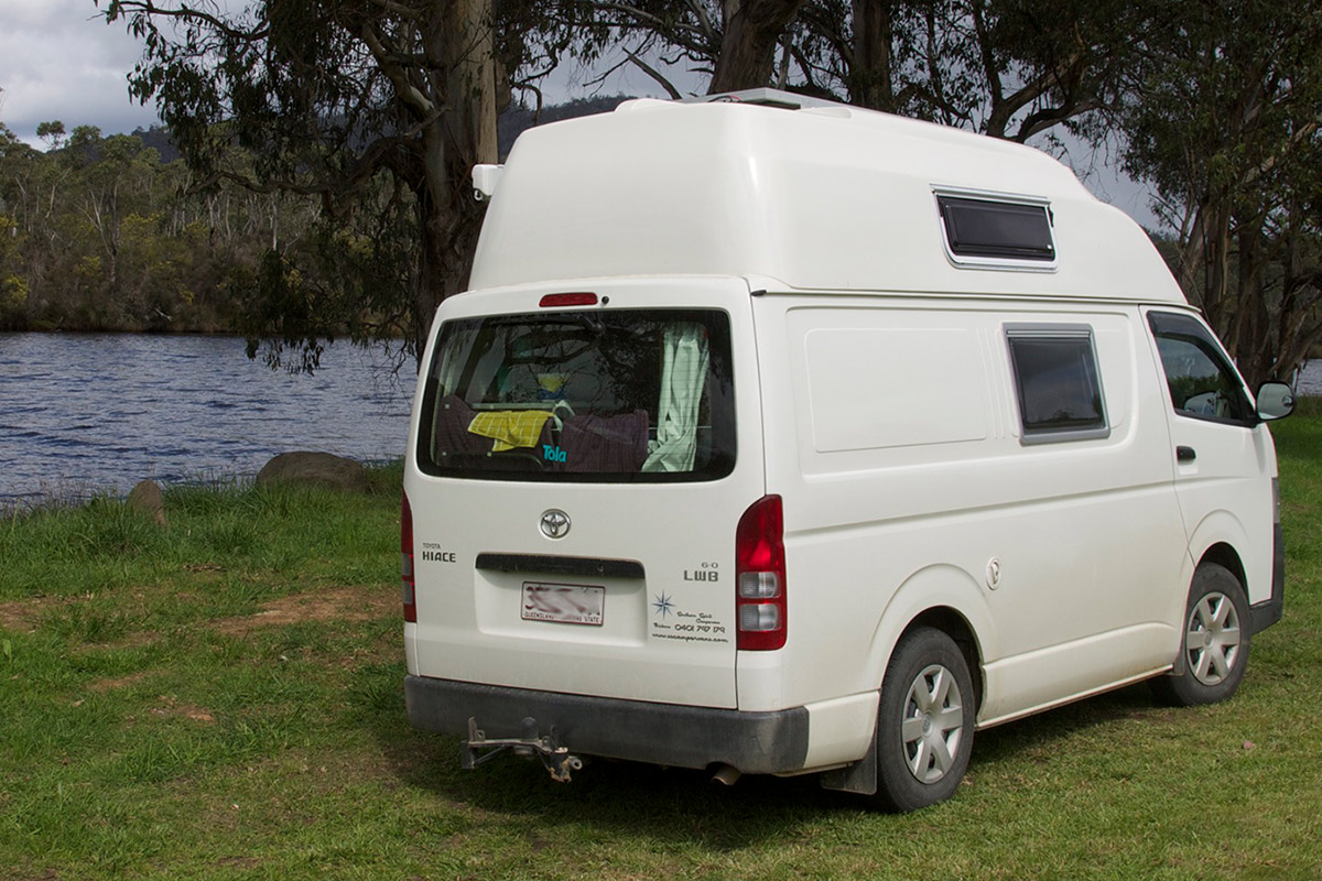 Toyota Hiace Hitop roof conversion