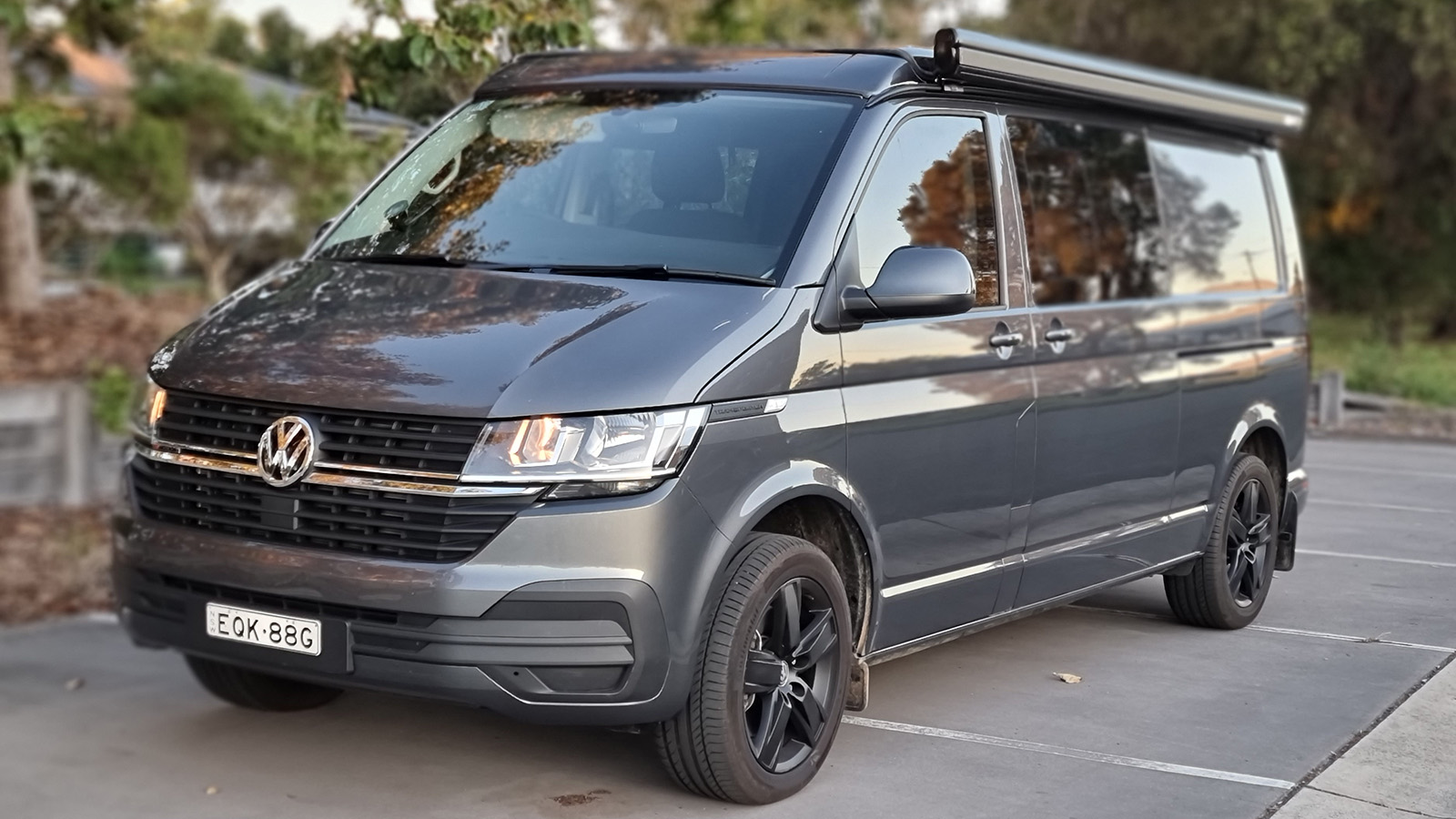 sleek design when Reimo roof is closed on the VW Camper