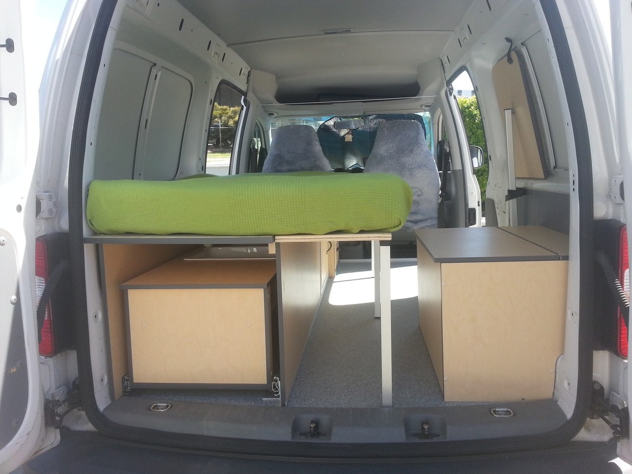 Mini Camper and weekender inside a VW Caddy