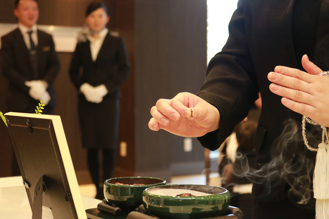 セレモニーホールせぎやま，葬儀，ご焼香，告別式，お葬式