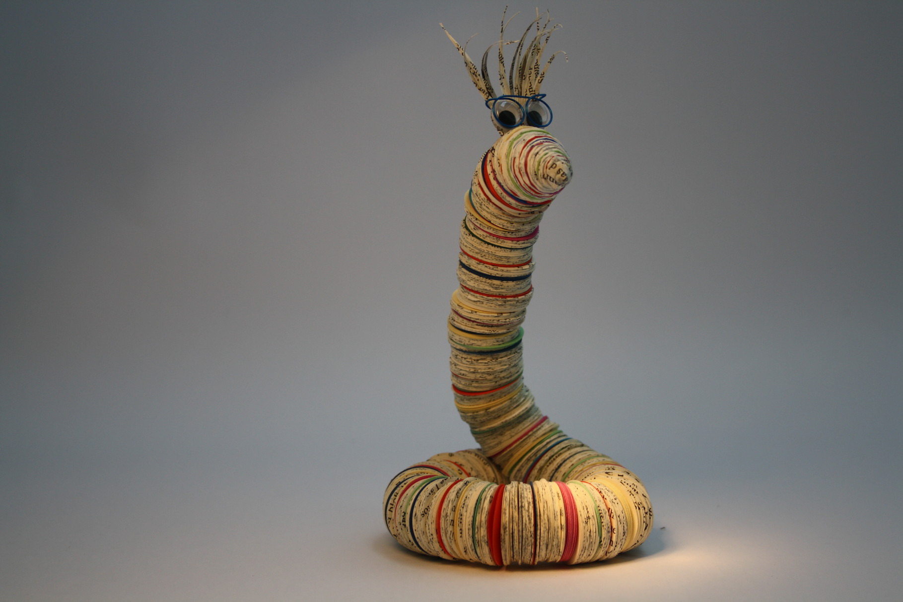 Book worm 'Paul' coloured: 39,00 € + shipping