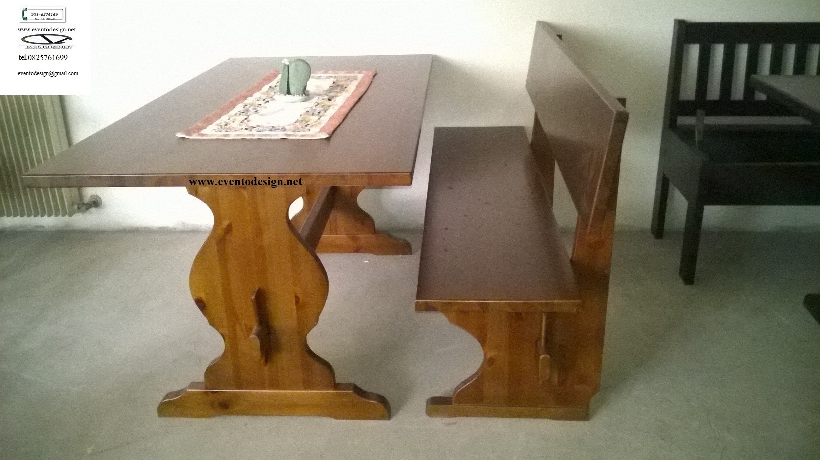 521 M Base in legno per tavoli quadrati o rotondi dim. base 75x75cm dim.max piano 100x100cm diam.120cm altezza cm.72 peso kg. 14 completa di piedini 521 M Base in legno per tavoli quadrati o rotondi dim. base 75x75cm dim.max piano 100x100cm diam.120cm altezza cm.72 peso kg. 14 completa di piedini