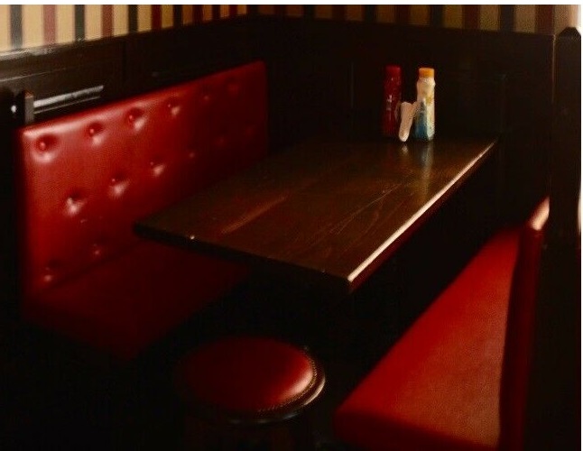 divanetto irish pub