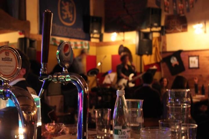 progettazione irish pub, arredo irish  pub,arredo bar  www.eventodesign.net