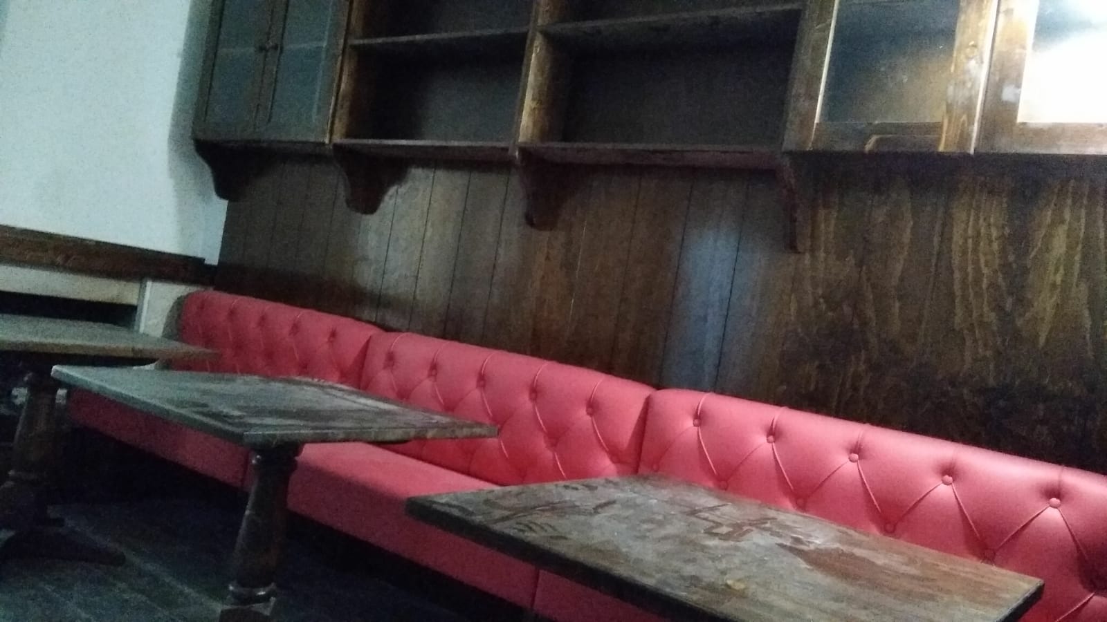 Panca In Legno Per Pub Per Irish Pub Birreria Pub Su Misura
