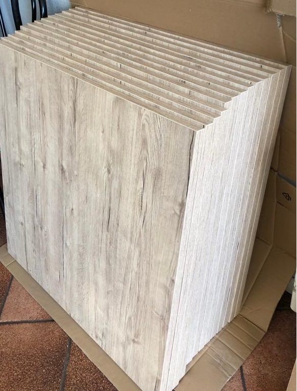 piani tavolo in nobilitato melaminico effetto rovere antico o rovere
