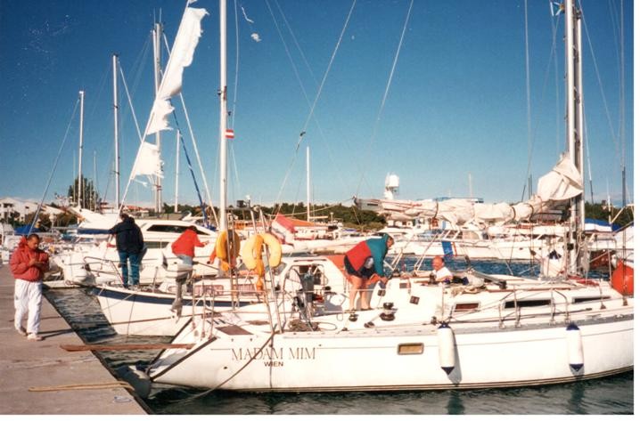 Nach der Bora vor Murter in die Marina Vodice