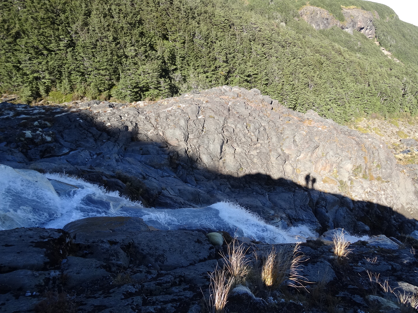 23.4. Aufstieg am Fluss