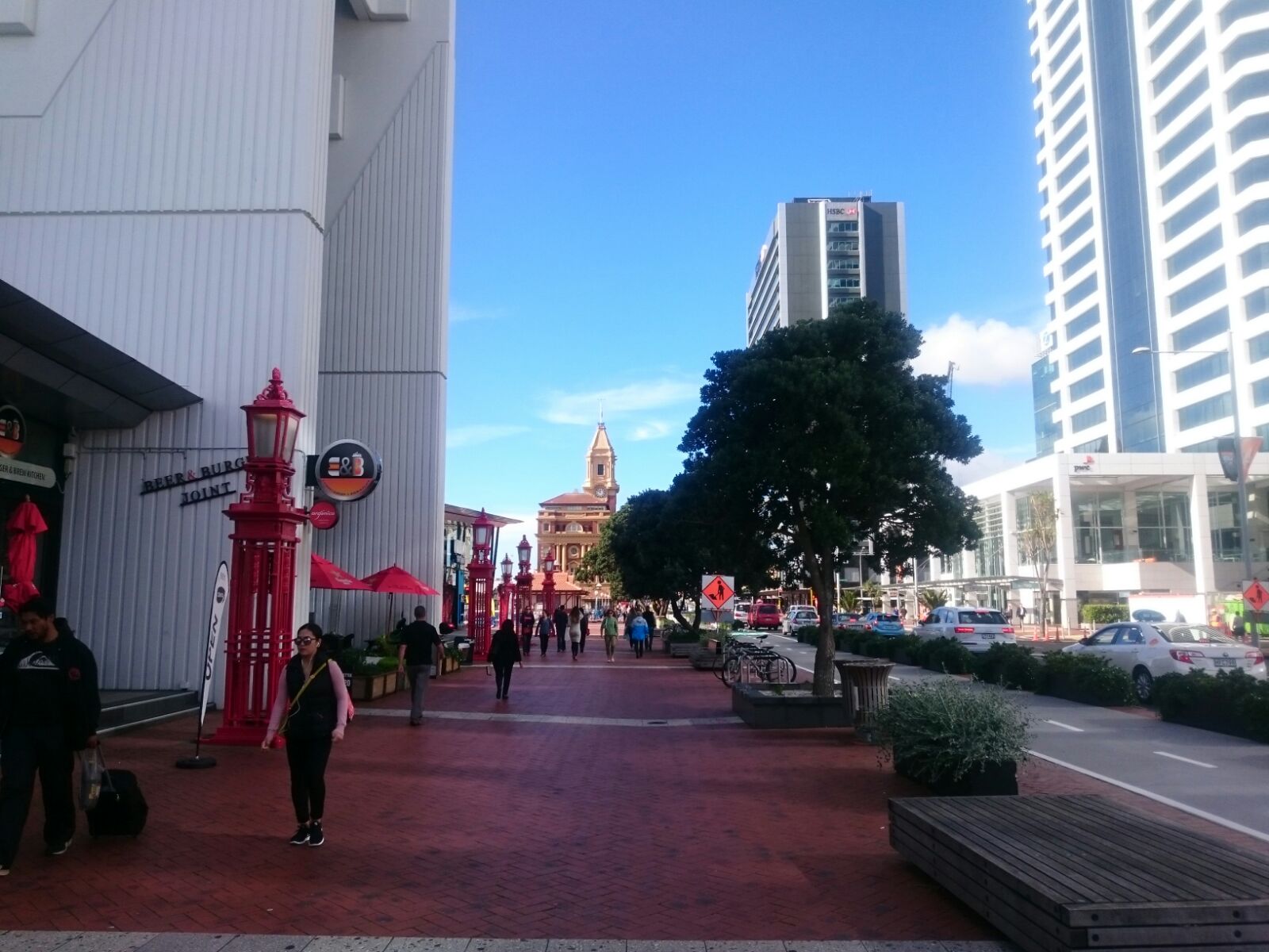 30.5. Auckland Promenade