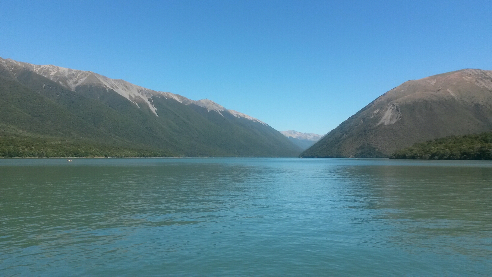 27.1. Lake Rotoiti in Saint Arnaud