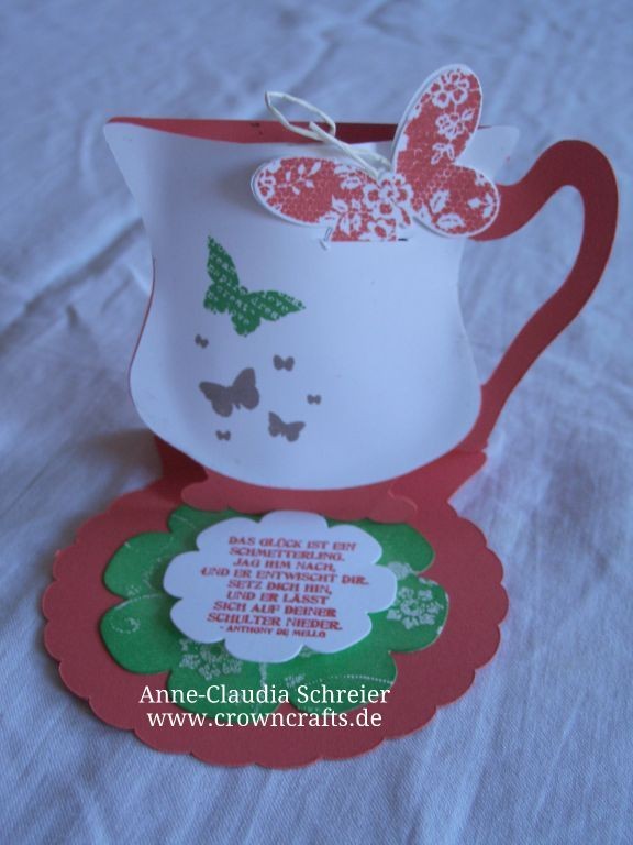 Diese Karte kann man aufstellen - und die Tasse ist mit einem Teebeutel gefüllt! Ich weiß nur leider nicht mehr, von wem sie ist!
