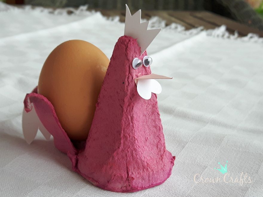 Für's Einfärben der Eierkartons eignen sich am besten kräftige Farben - hier habe ich Sommerbeere benutzt!