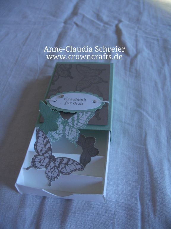 ... schon fliegen die Schmetterlinge los! Von Michaela Geissler - leider auch ohne blog!