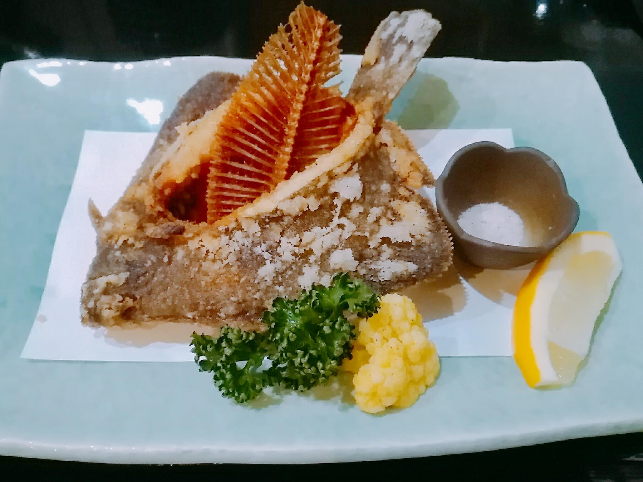 骨まで愛してカレイの唐揚げ