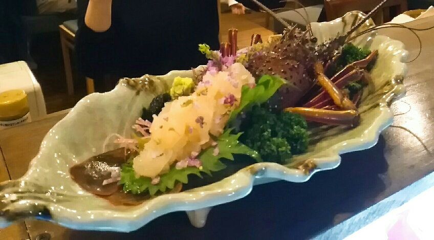 リクエストで伊勢エビの造り(時価)