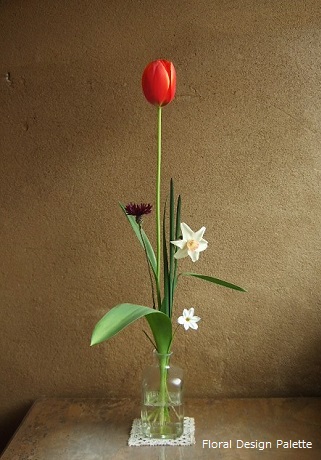 チューリップ,水仙,矢車草,花ニラ  横23cm×高さ53cm