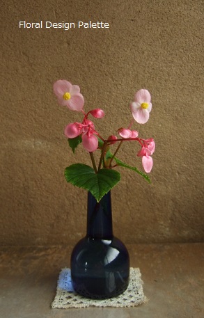 秋海棠 横10cm×高さ23cm